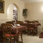 Maison Elle Hotel Paris